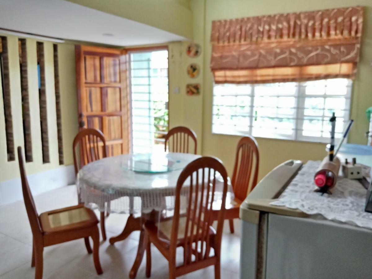 Jazepuri - Jaze 1 Apartment กูชิง ภายนอก รูปภาพ